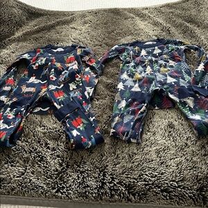 2 sets Christmas Hanna Andersson Pajamas 6/7 120